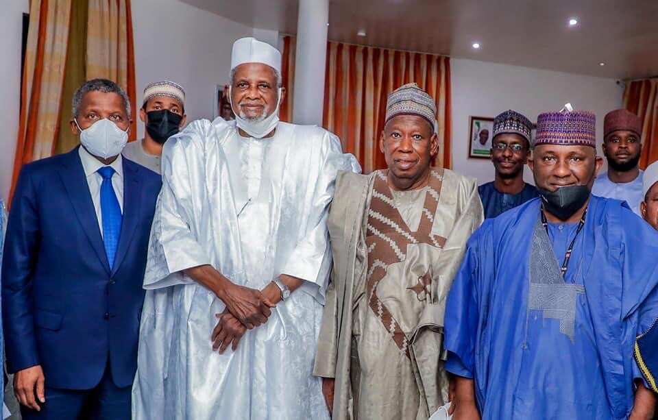 Khadimul Islam: Gwamna Ganduje ya yi sulhu tsakanin Dangote da AdulSamad Isyaka Rabiu