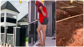 Nigerian lady builds huge house, shows its progress from start to finish in video