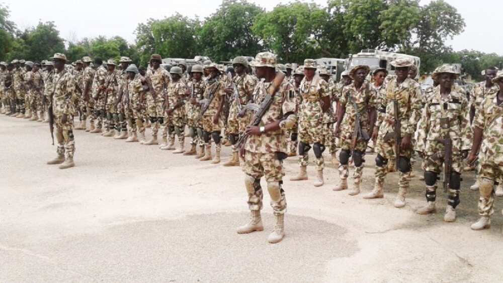 Hankula sun tashi a Maiduguri bayan an babbaka sojan da ya kashe farar hula 4 Hankula sun tashi a Maiduguri bayan an babbaka sojan da ya kashe farar hula 4