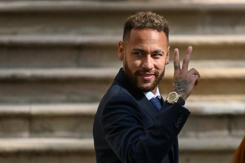 Spanish prosecutors ahve dropped charges against Neymar in a trial over his move to Barcelona in 2013