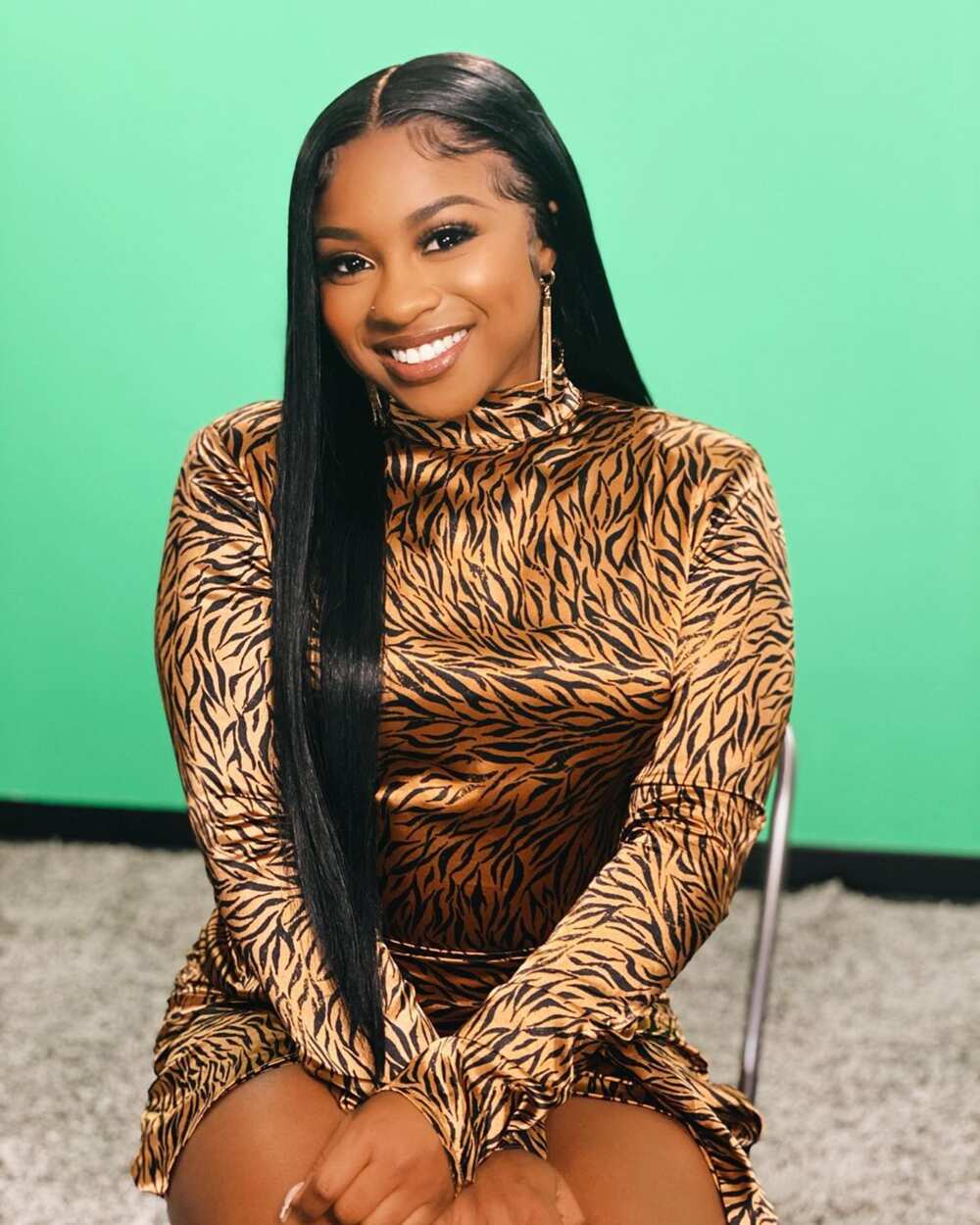 reginae carter hair color