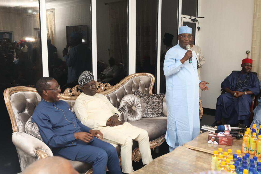 Atiku Abubakar da Gwamna Okowa sun gana da Sanatocin PDP a Abuja