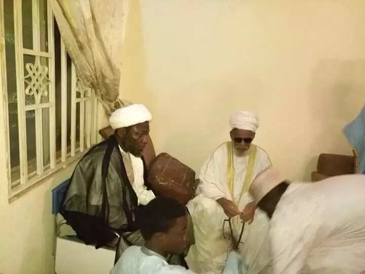 Kalli hotunan ziyarar da ýan Shi’a suka kai ma Shehi Dahiru Bauchi