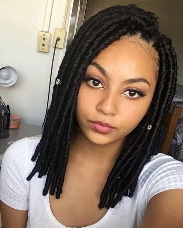 Soulder length braids