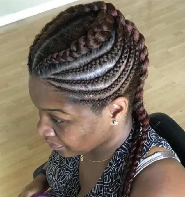 Simple Nigerian braids inspiration for women.
