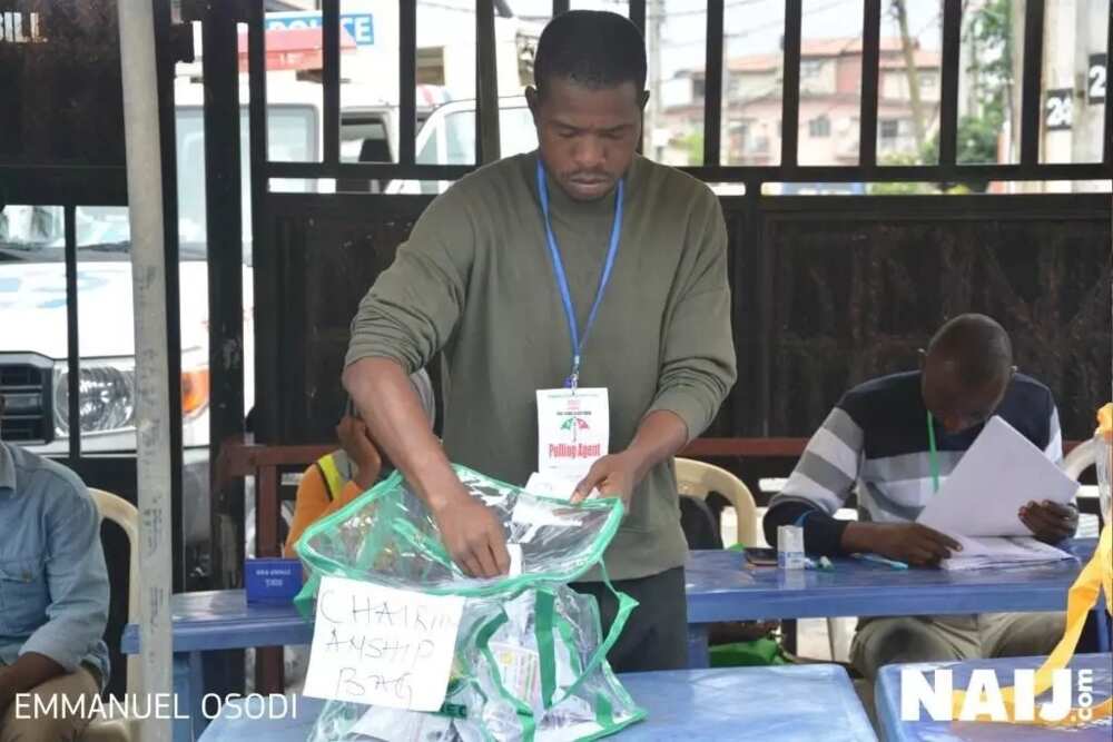 LIVE UPDATES: Governor Ambode casts his vote in Lagos LG polls (photos, video)