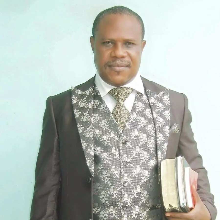 More people come out to talk about Nigerian pastor who has 58 wives and 28 children