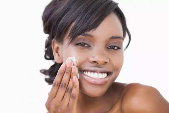 Top 3 Bleaching Skin Remedies!