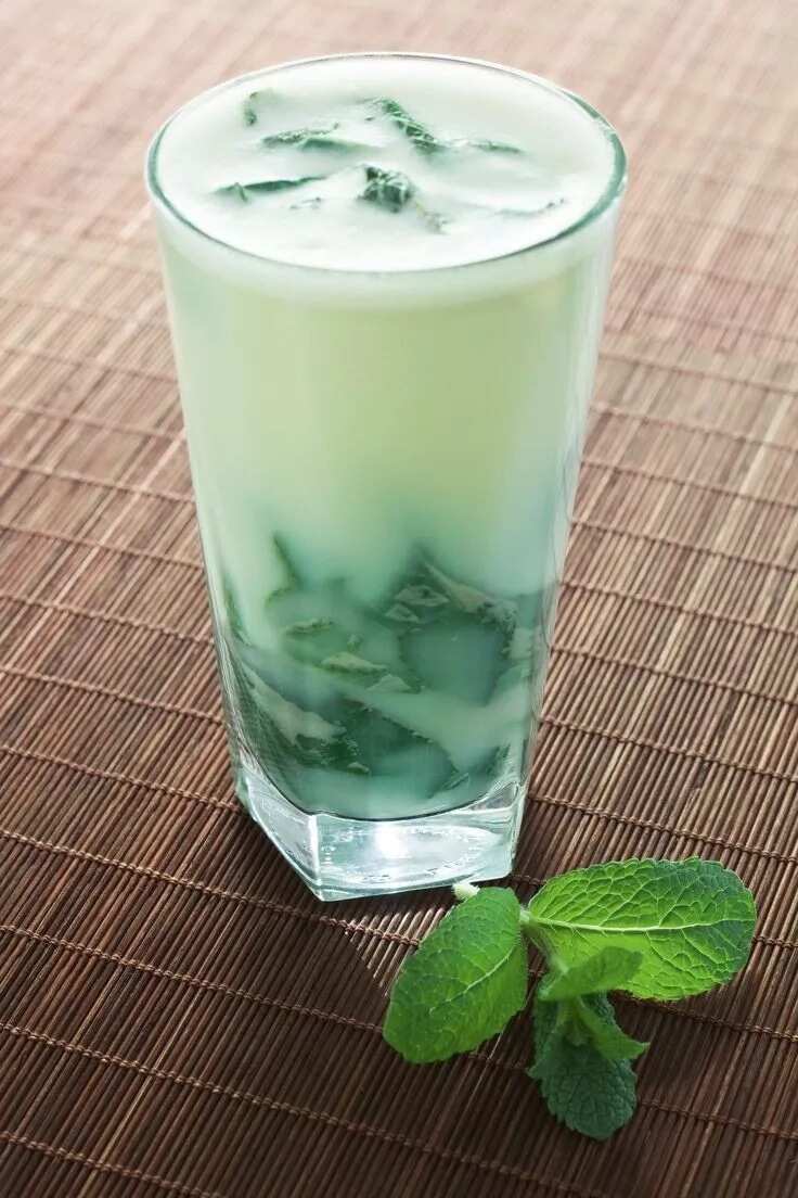 Tea with mint and milk