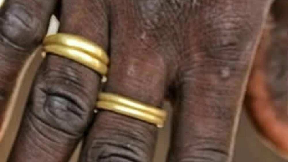 Boko Haram: Maiduguri residents turn spent bullet shells into rings (photos)