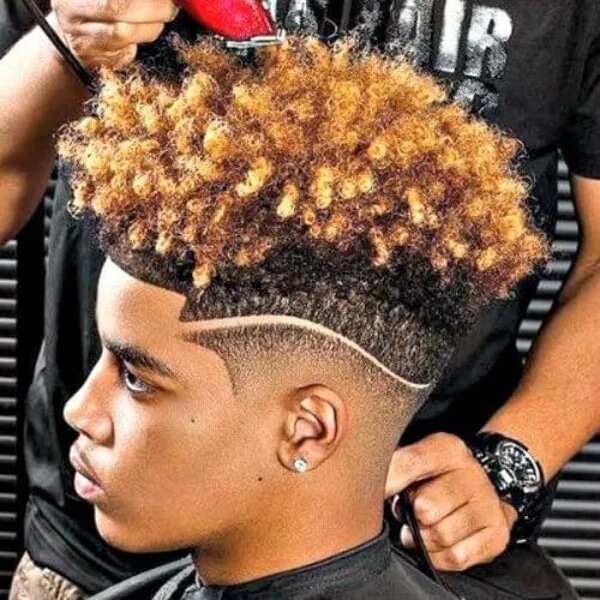 Trendy Afro hairstyles for men in 2018