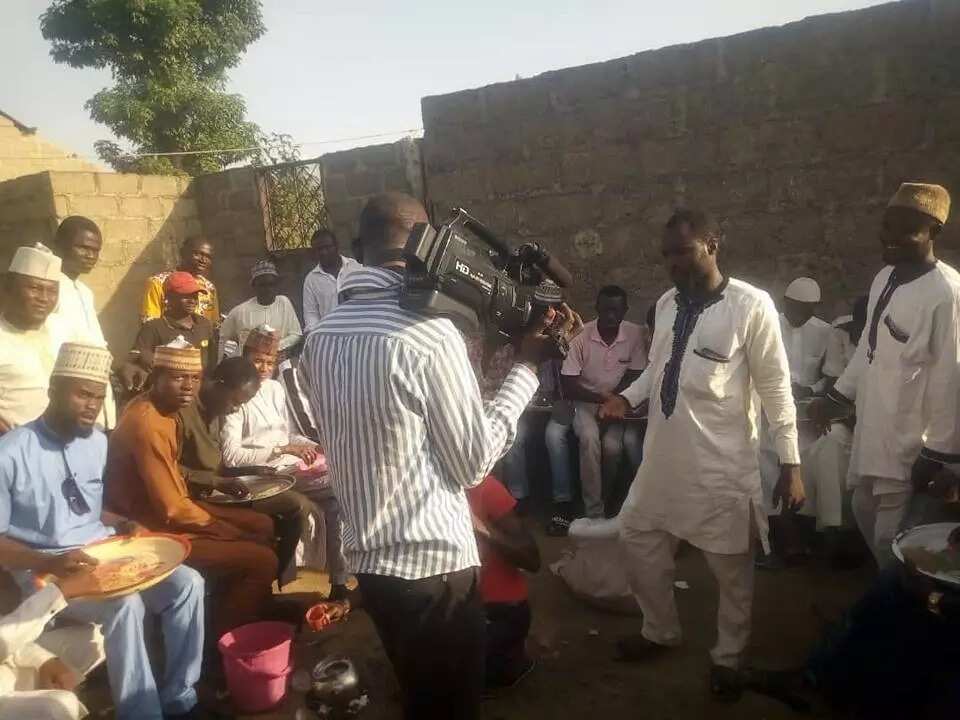 Da zaman banza gara aikin kishiya: Tsabagen gardama ta kai wasu matasa ga kirga buhun gero Da zaman banza gara aikin kishiya: Tsabagen gardama ta kai wasu matasa ga kirga buhun gero