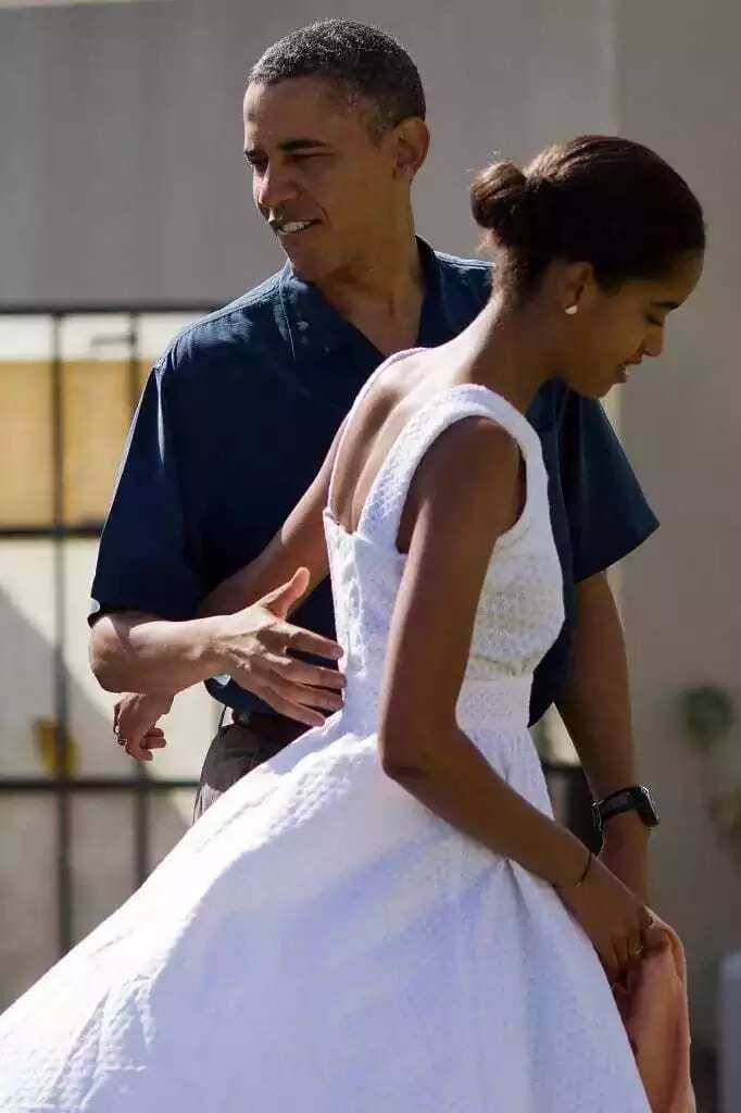 Tsabar soyayya dake tsakanin Obama da yayansa (hotuna) Tsabar soyayya dake tsakanin Obama da yayansa (hotuna)