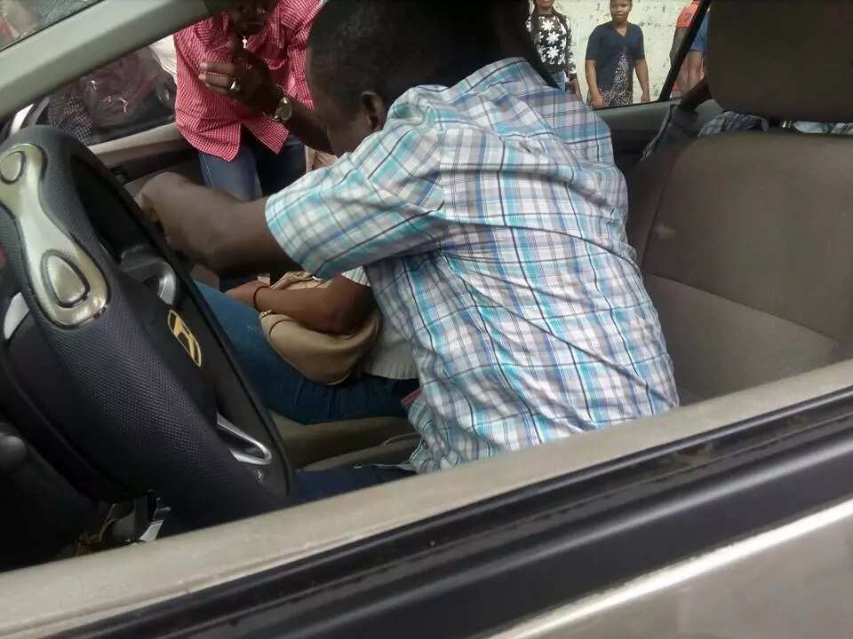 Man gets into trouble after giving girl N1k when she was asking for N20k for TDB Man gets into trouble after giving girl N1k when she was asking for N20k for TDB