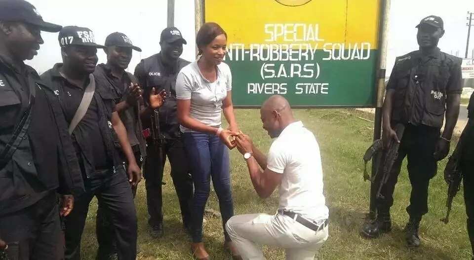 Man who proposes to his wife in SARS office wed in Port Harcourt