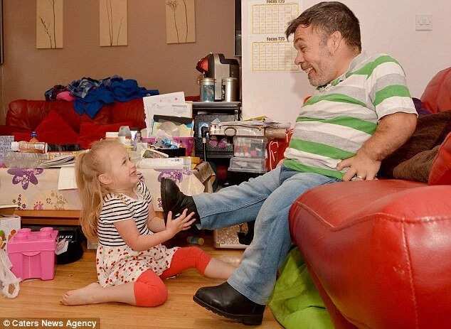 Dwarf Father Shares Special Bond With His 4-Yr-Old Daughter