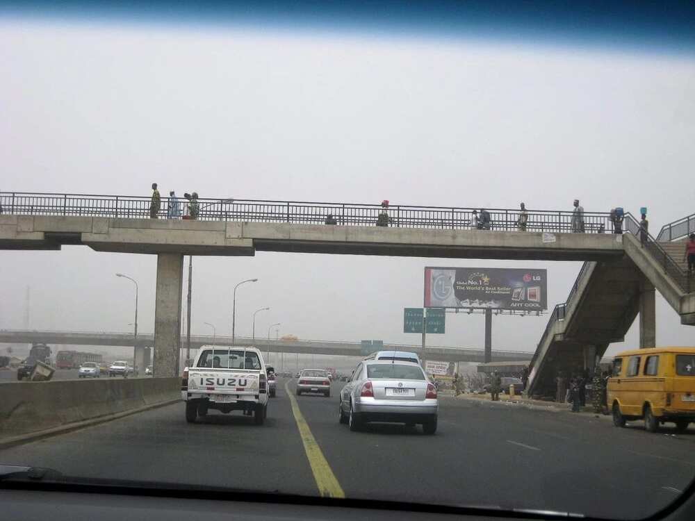 10 Reasons Why People Avoid Lagos Pedestrian Bridges