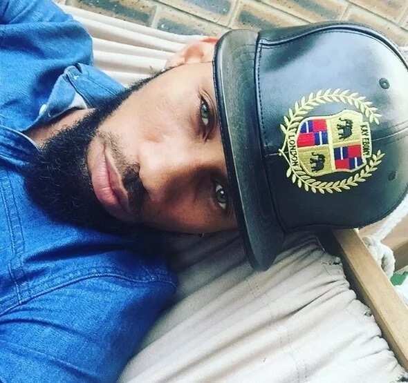 7 hot pictures of Phyno that the ladies love