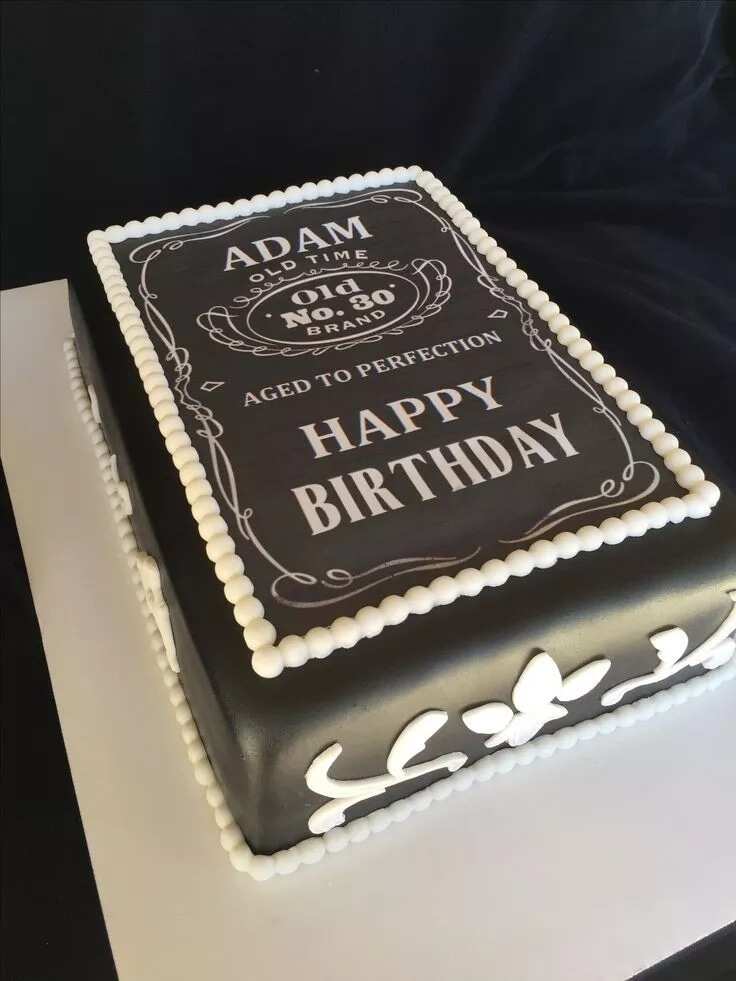 Birthday cake for husband with name: Best designs