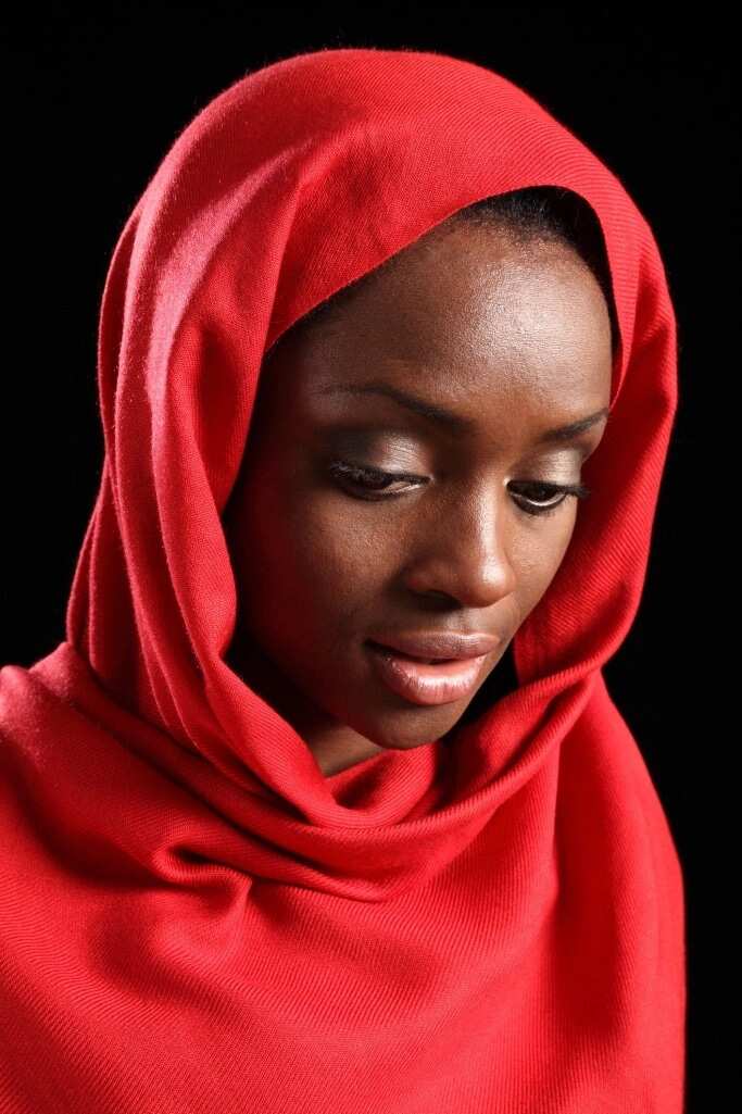 Hijab styles for face shapes