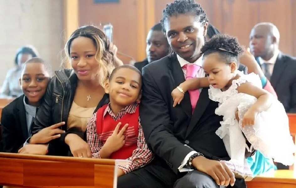 Kanu and Amara Nwankwo with their children