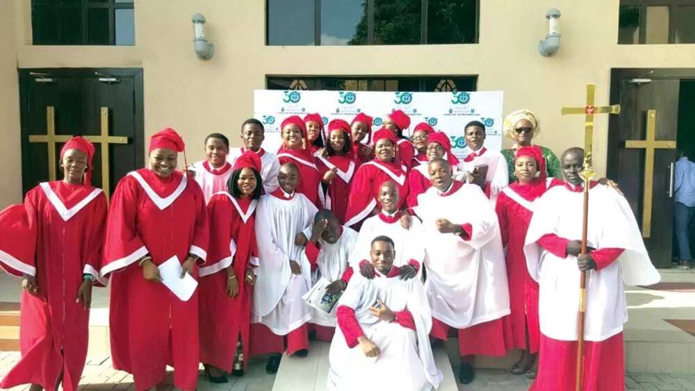 Nigerian choir uniform ideas Nigerian choir uniform ideas