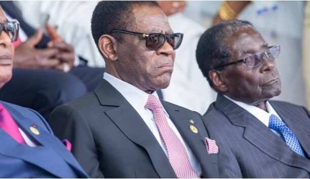 Mugabe Dozes During President Buhari's Inauguration