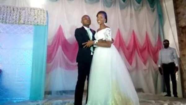Man who proposes to his wife in SARS office wed in Port Harcourt