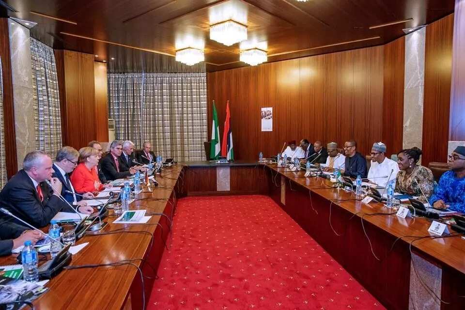 Labari cikin hotuna: Haduwar Buhari da Angela Merkel shugaban kasar Jamus a Villa Labari cikin hotuna: Haduwar Buhari da Angela Merkel shugaban kasar Jamus a Villa