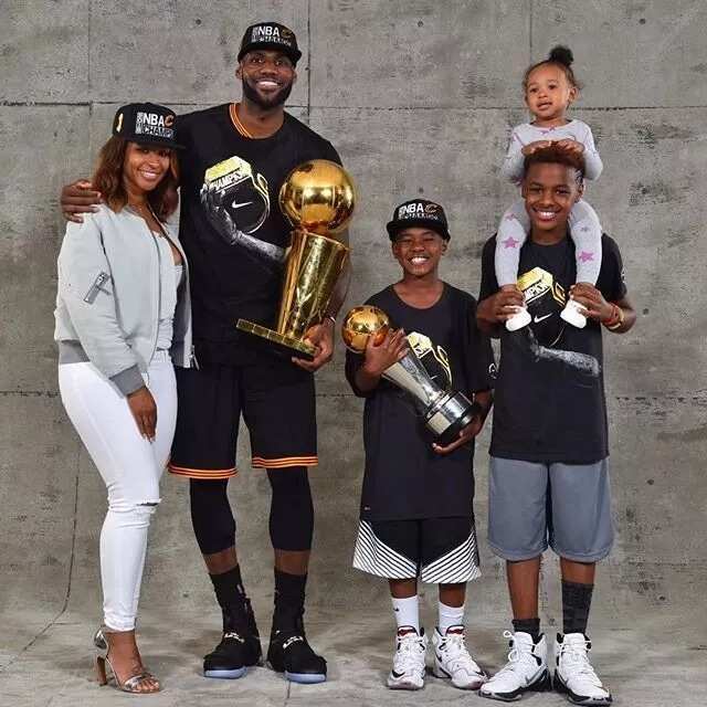 lebron and kids