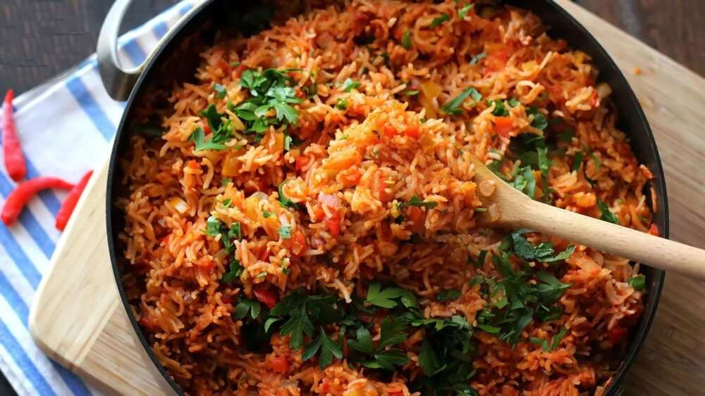 Jollof rice with vegetables