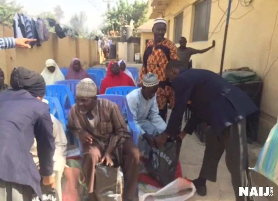 Students pay visit to old people's home in Abuja
