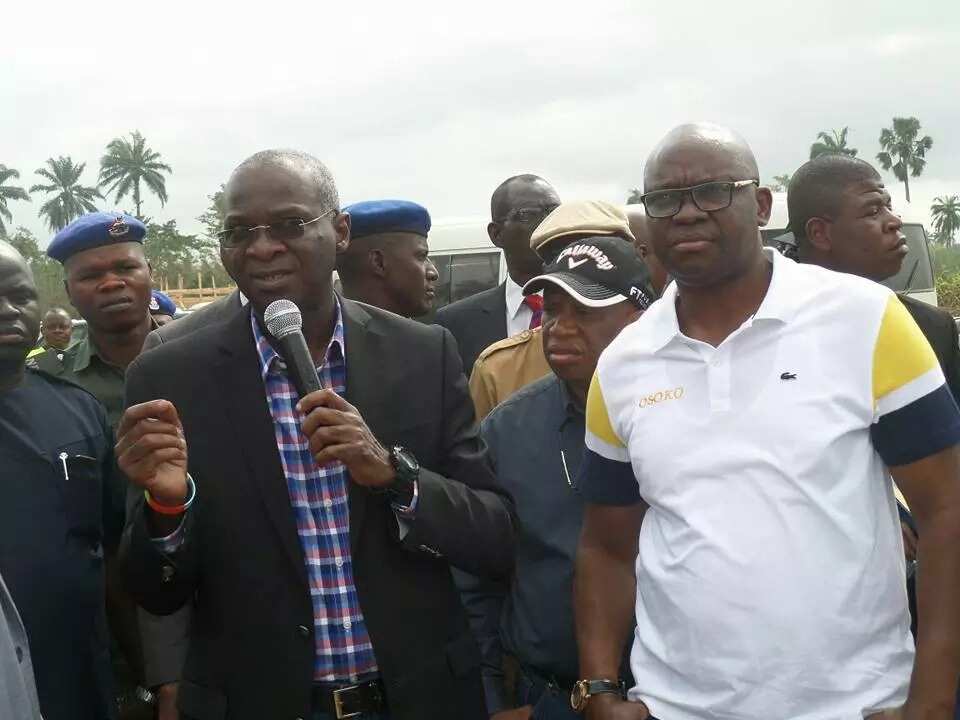 Fashola hails Fayose over Ekiti projects