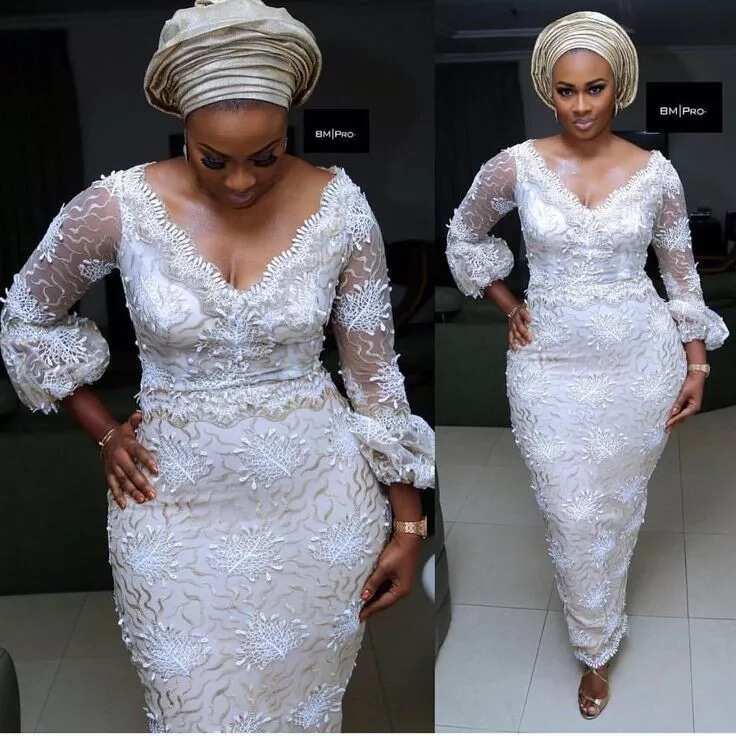 White lace gorgeous dress