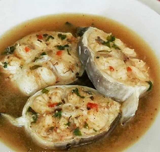 Fresh fish soup with pepper