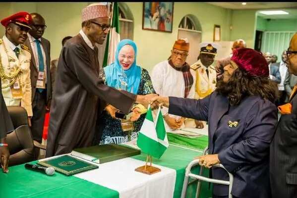 PHOTOS: Buhari Meets Nigerians In South Africa