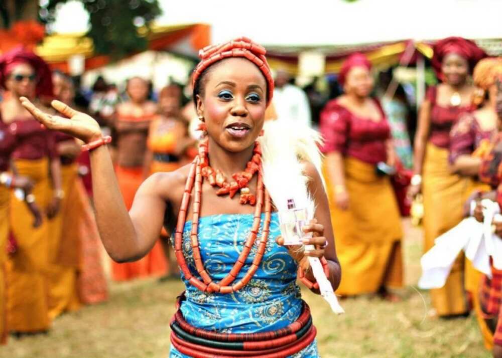 Igbo language history Igbo language history