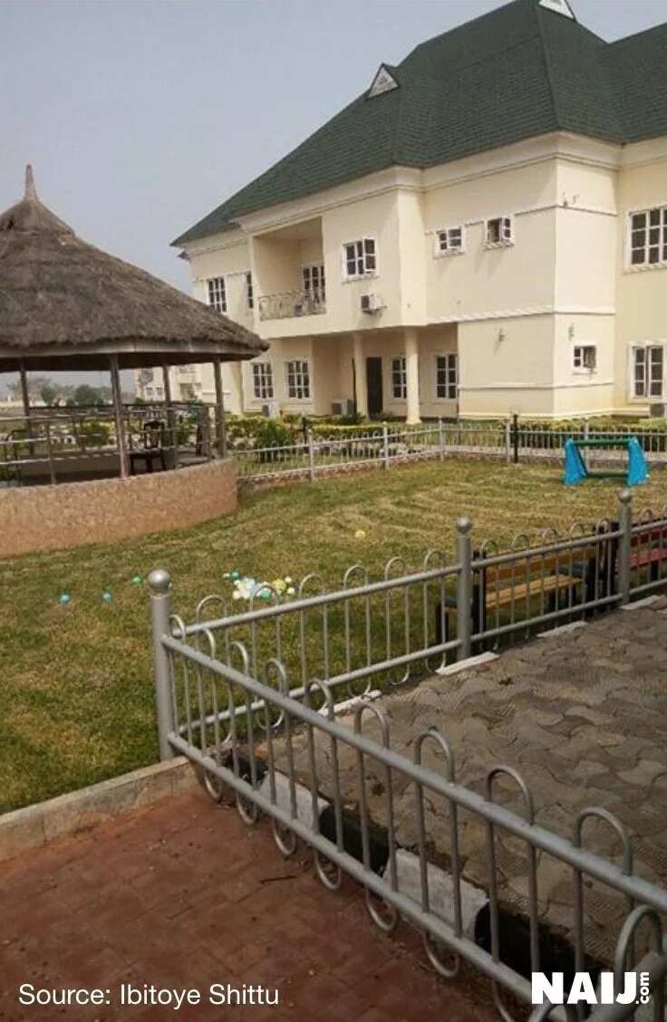 NAIJ Exclusive: See Bishop Oyedepo’s Gigantic Mansion In His Hometown In Kwara (photos)