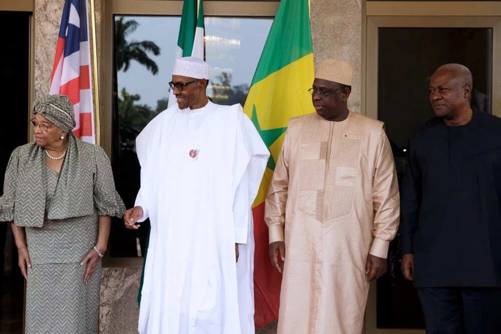President Buhari hosts ECOWAS leaders