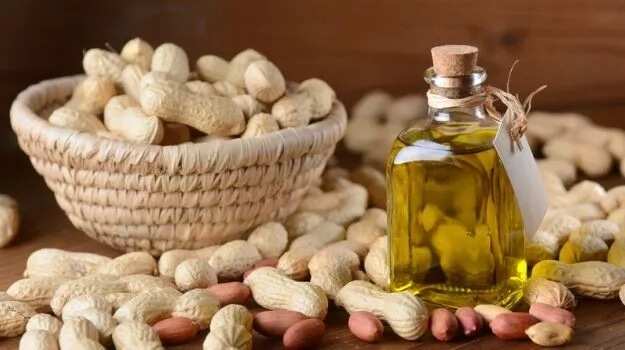 Groundnuts and oil