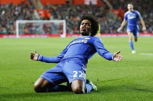 Man Utd tried to sign Willian in the summer