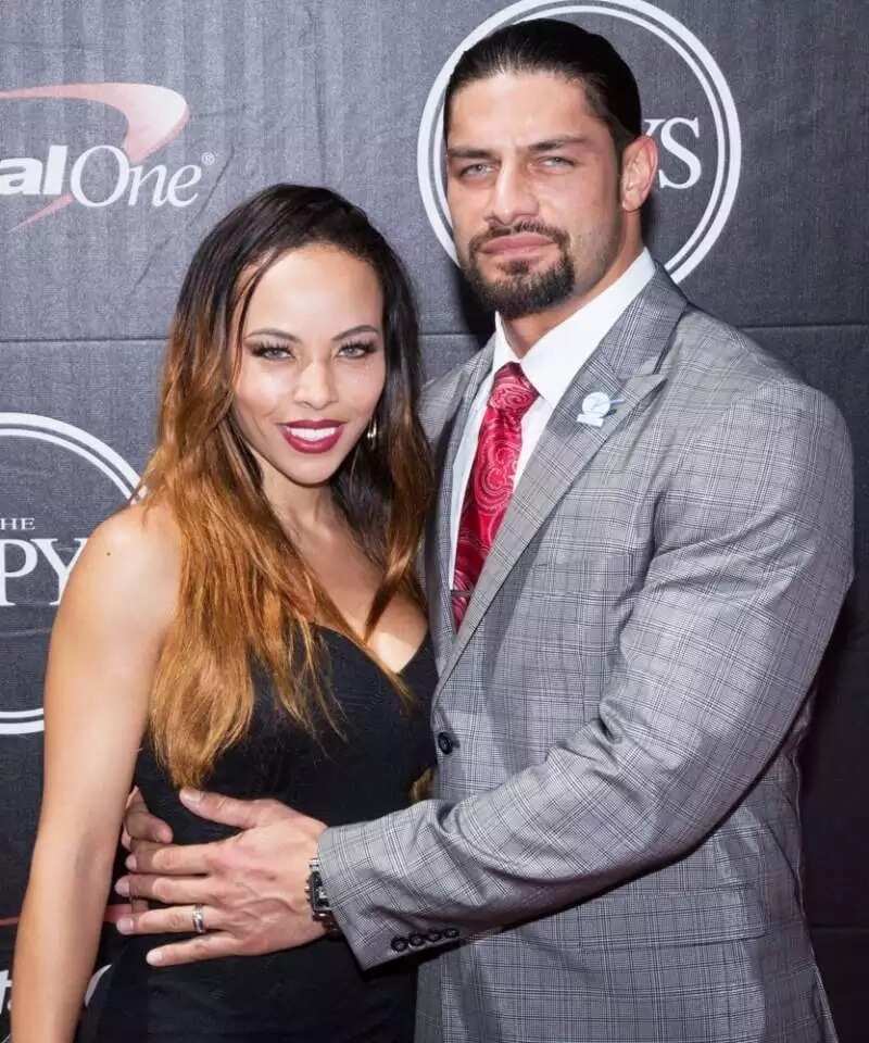 Roman Reigns wife and his daughter - Legit.ng