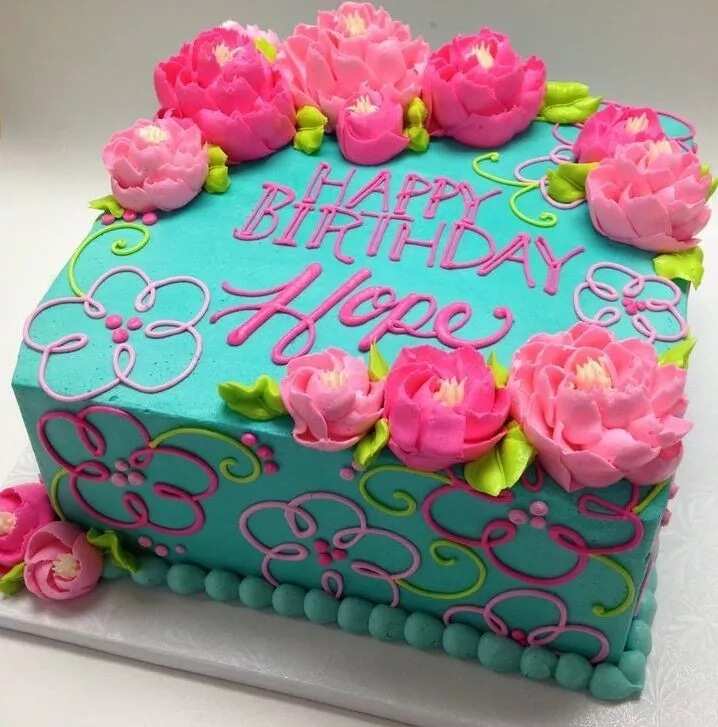 Beautiful birthday cakes for ladies with name and peonies