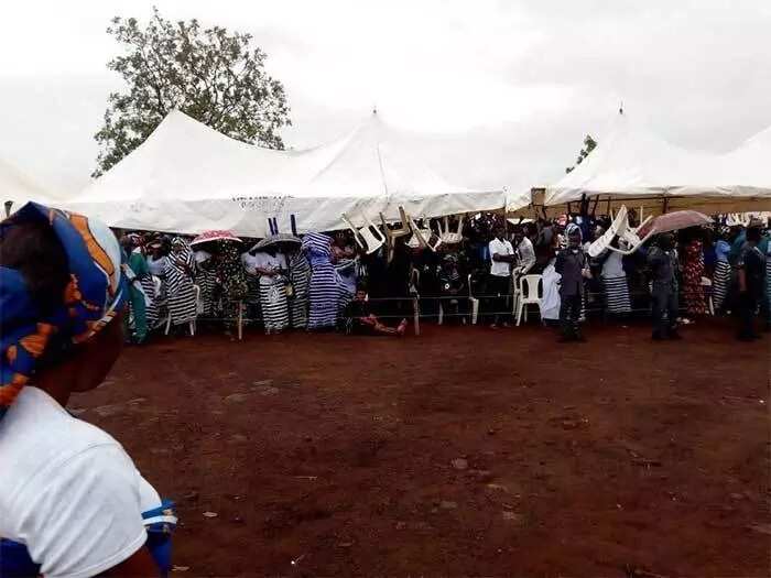 Tears as Benue buries 2 Catholic priests, 17 parishioners allegedly killed by suspected herdsmen (photos)