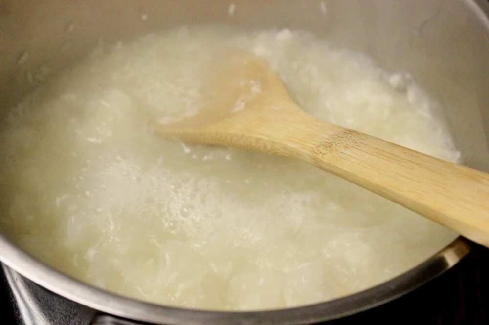 Boiling rice