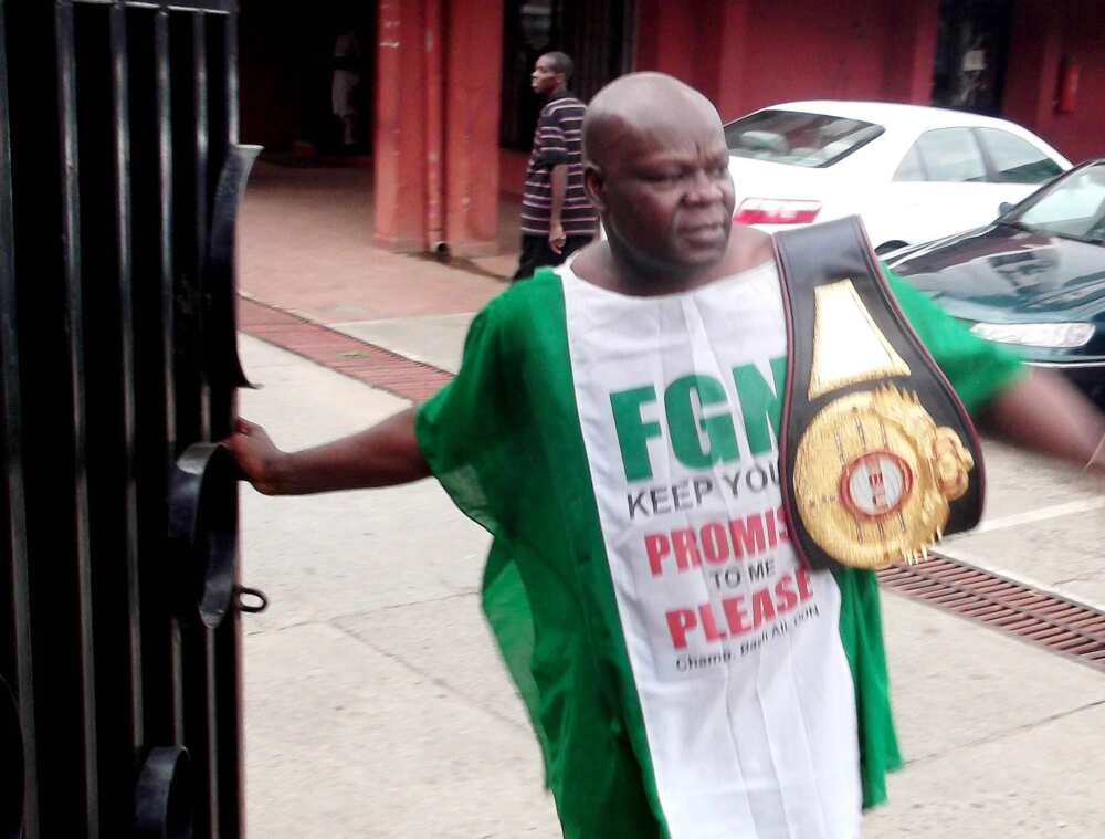 4 Nigerian boxers who have been named world heavy weight champions 4 Nigerian boxers who have been named world heavy weight champions