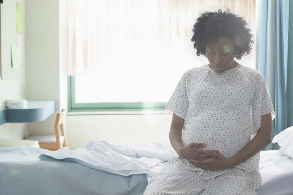 pregnant woman at hospital