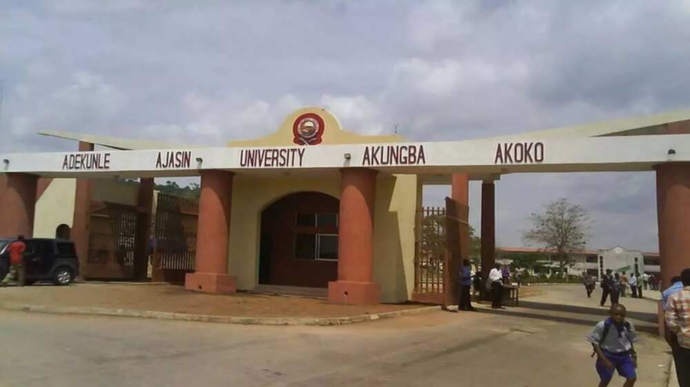 Adekunle Ajasin University cut off mark