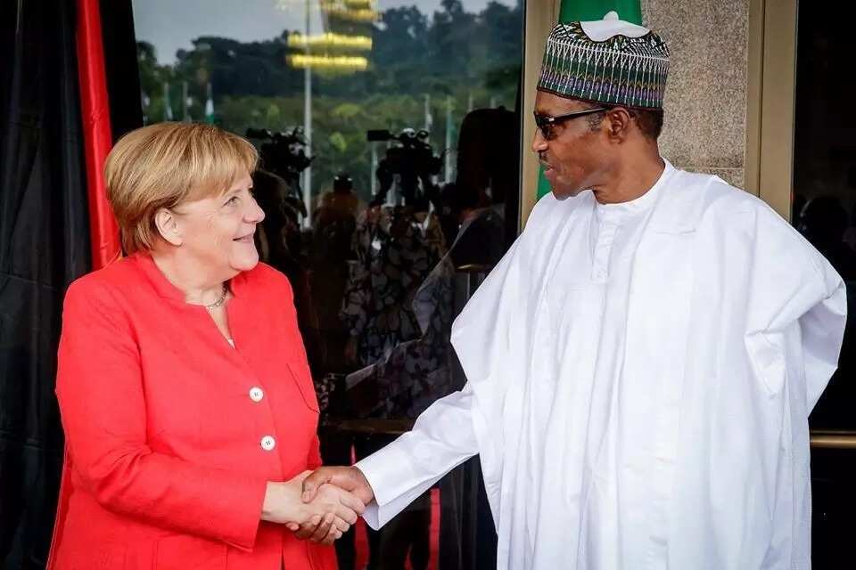 Labari cikin hotuna: Haduwar Buhari da Angela Merkel shugaban kasar Jamus a Villa