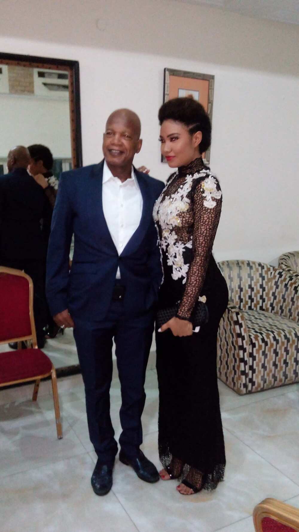 Anna Banner turns father to chaperone as she attends event (photos)